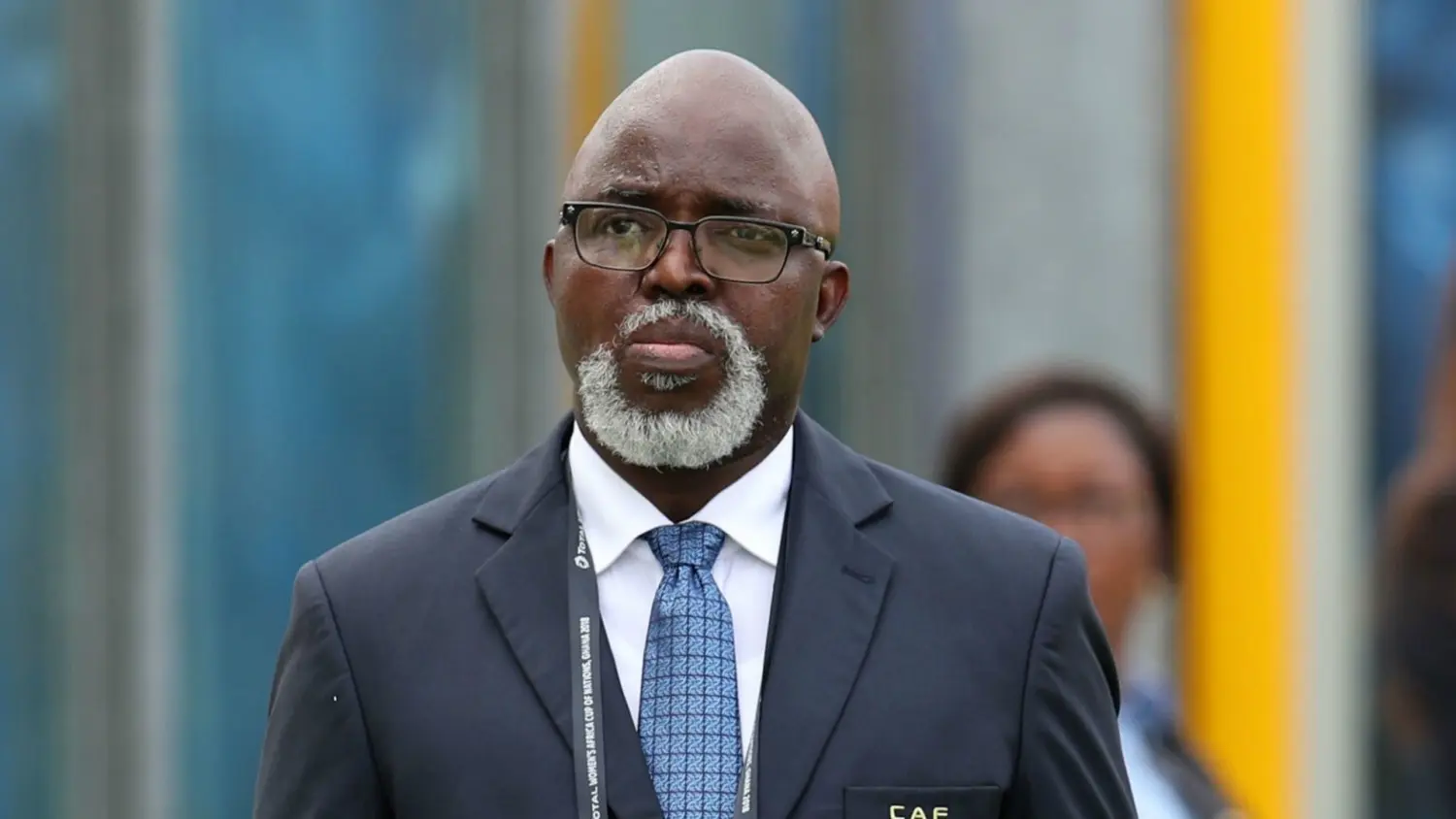 Former Super Eagles coach accuses Pinnick of leading his team to a World Cup failure.