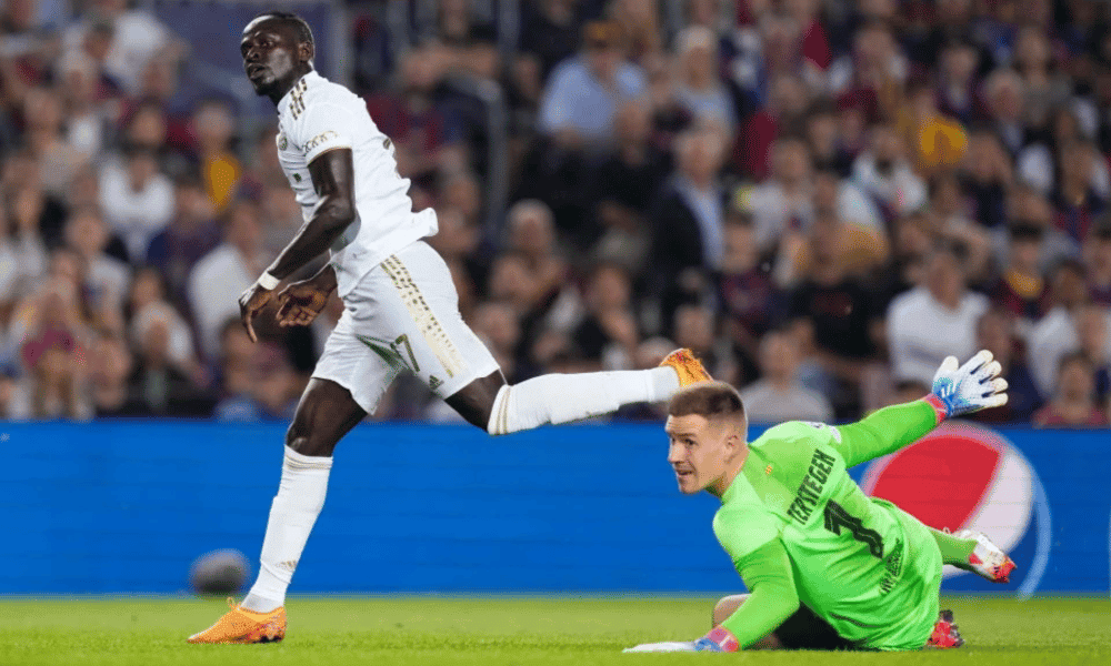 Mane On Target As Bayern Shows Barcelona The Exit Door