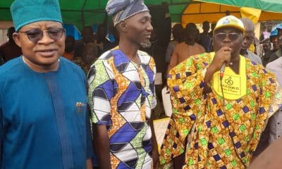 2023: Ex-LG Chairman, Others Dump PDP In Oyo - [Photos]