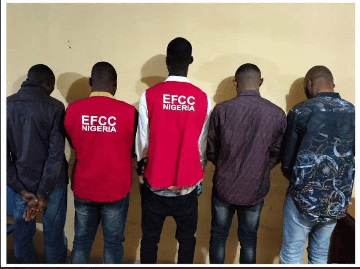 Police Arrest Five 'EFCC' Officials In Delta