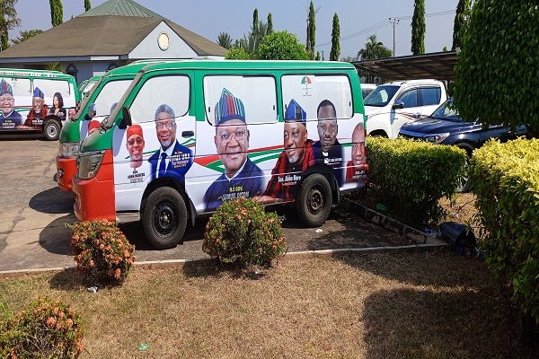 Atiku's Picture Missing As Benue PDP Unveils Campaign Vehicles (Photo)