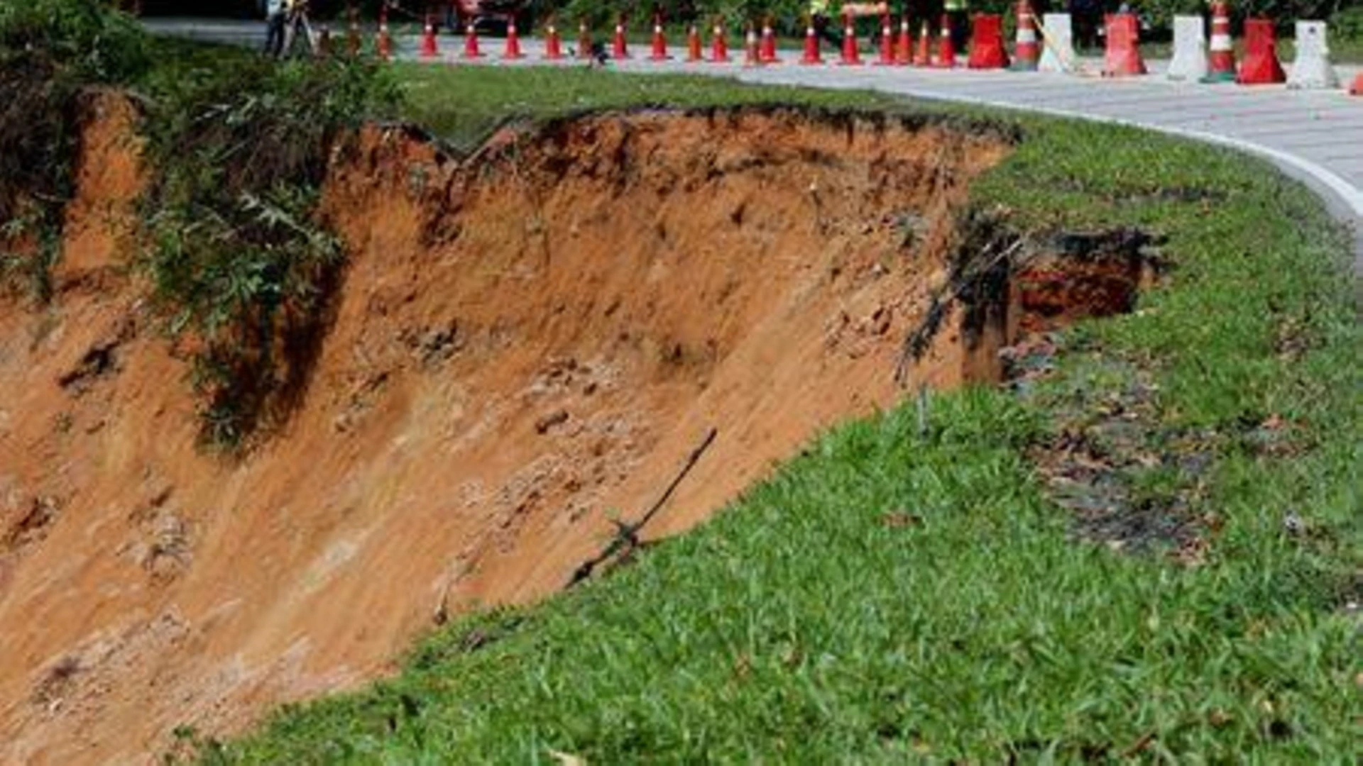 Worries As Malaysian Landslide Claims 16 Lives, Others Still Missing