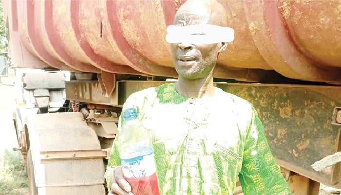 Man Caught Publicly Bathing With Blood In Ogun Reveals Why He Did It