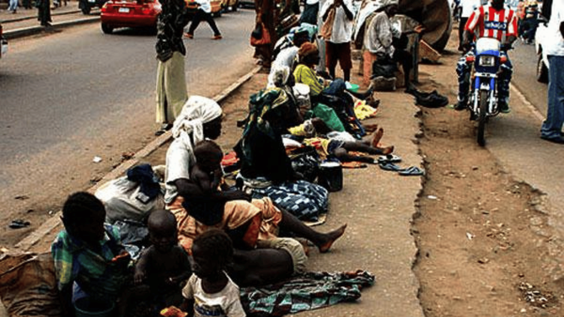 Drama As Kaduna Beggars Reject Old Naira Notes From Helpers