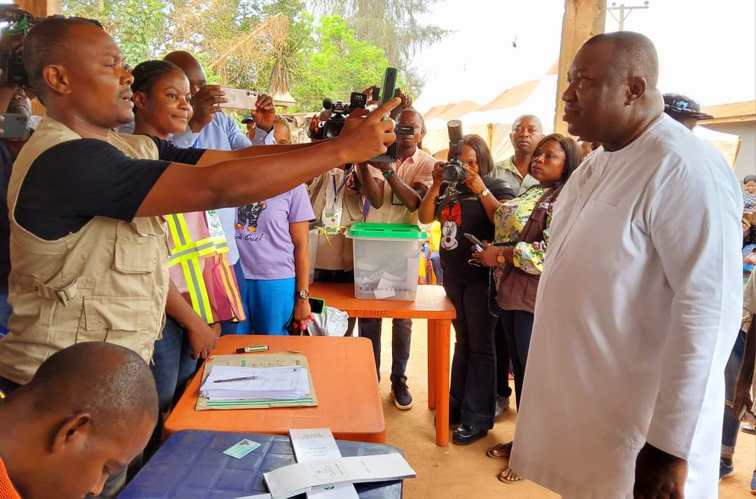 NigeriaDecides2023: Governor Ugwuanyi Votes In Enugu