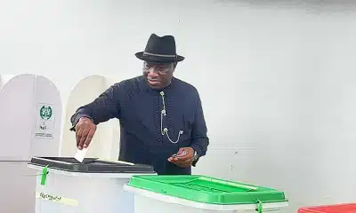 #BayelsaDecides: Ex-President, Goodluck Jonathan Votes [Photo]