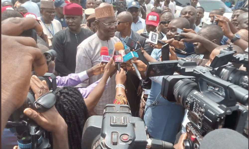 #NigeriaDecides: Gov Sule Votes As INEC Officials Arrive Late At Nasarawa PUs