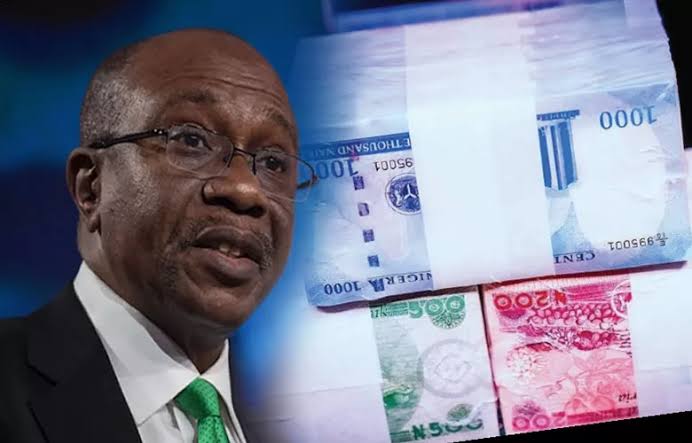 CBN ‘Devalues’ Naira After Emefiele’s Meeting With Tinubu