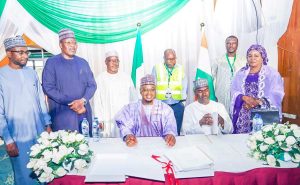 Buhari's Gov't Sign MOU With Niger Republic On Border Frequency Coordination