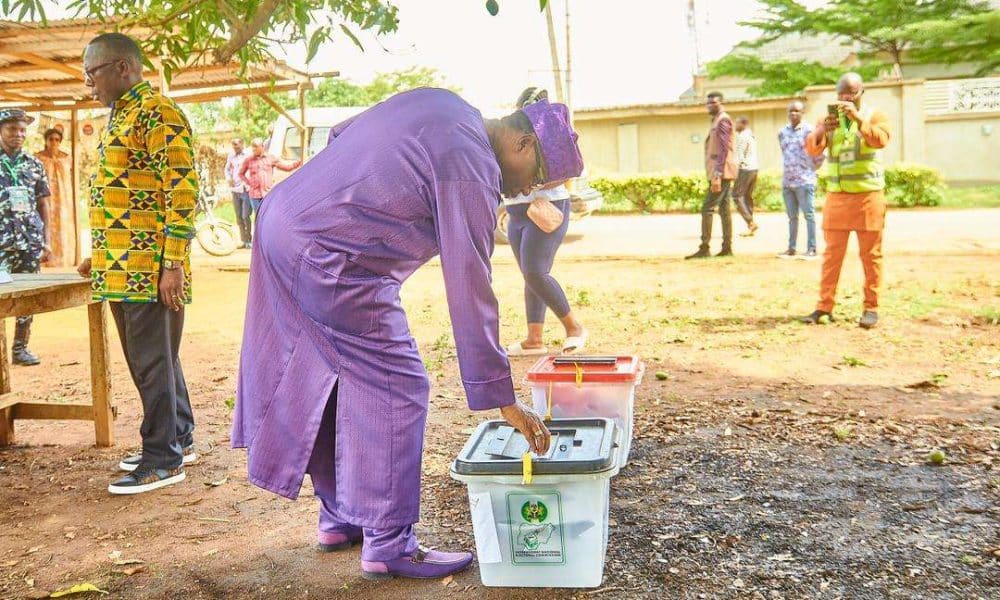 #OgunDecides: Gbenga Daniel Votes In Sagamu [Photo]