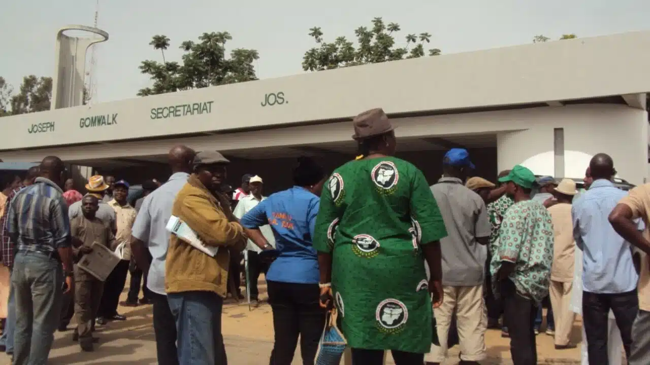 Plateau Workers Begin Indefinite Strike Over Unpaid Salaries