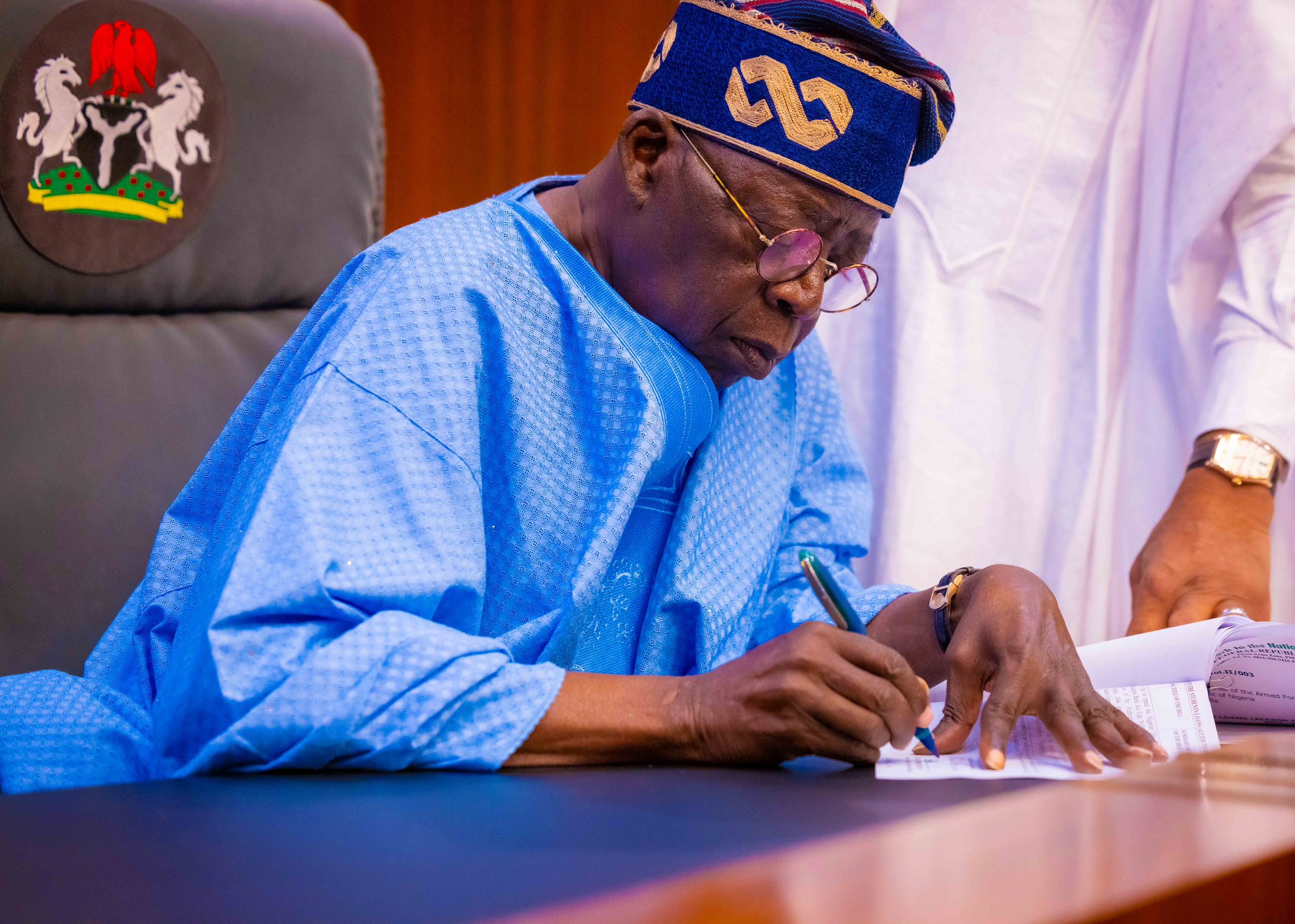 NANS Applauds President Tinubu’s Signing of Student Loan Bill, Raises Concerns Over Feasibility of Repayment Terms