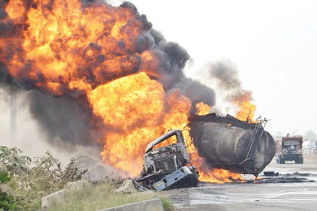 Video From Scene Of Tanker Explosion Which Claimed Over 20 Lives Along Warri-Benin Highway