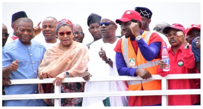 JUST IN: Senate React As Aggrieved NLC, TUC Protesters Pull Down NASS Gate