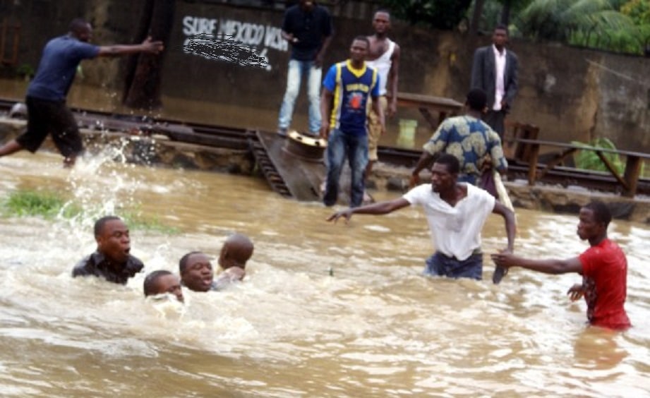 Tension As 'Fresh' Flood Sweeps 150 Houses In Plateau