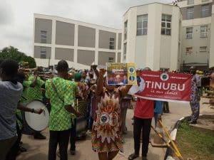 Tinubu Supporters Storm Presidential Election Tribunal Ahead Of Judgement (Video)