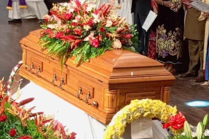 Video: Moment Remains Of Late Akintola Williams Arrives For Burial