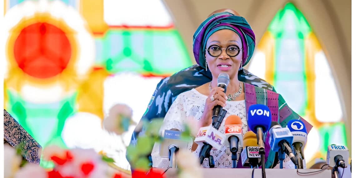 Remi Tinubu, Shettima's Wife Visit Aisha Buhari