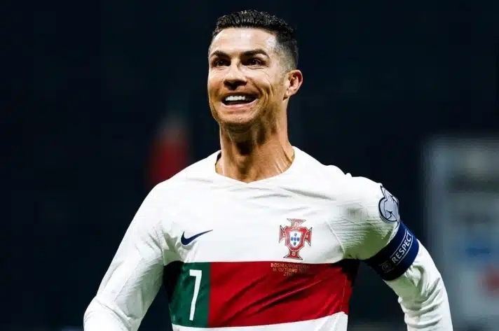 GOAL - One of those nights for Cristiano Ronaldo and