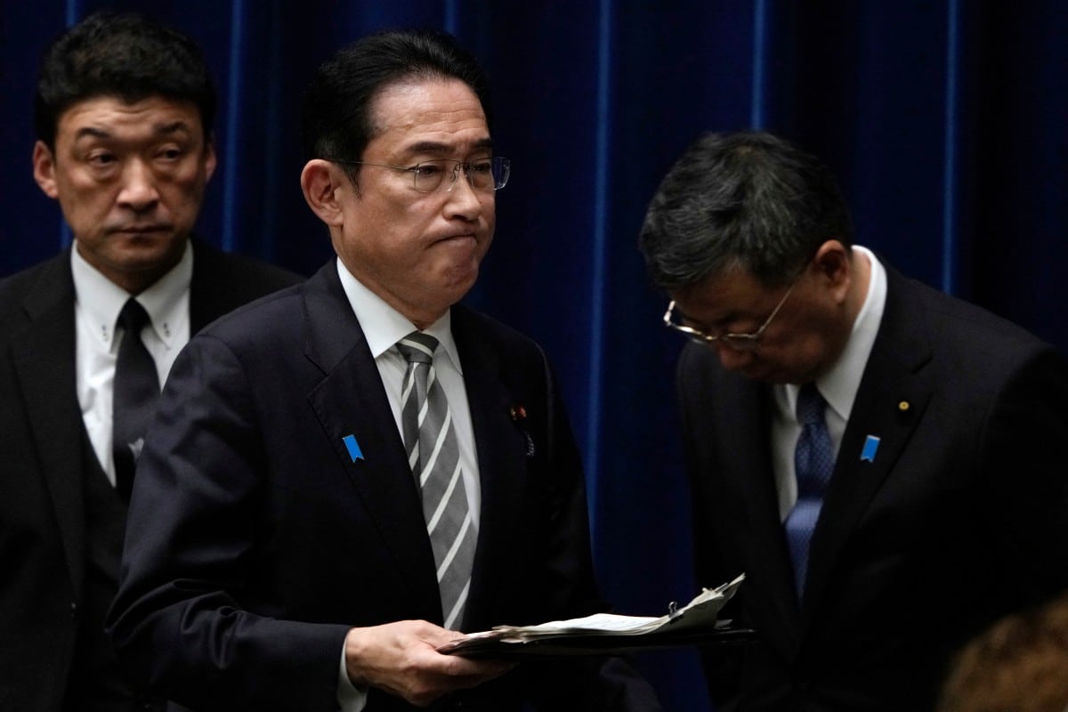 Four Japanese Ministers Resign Over Alleged Corruption