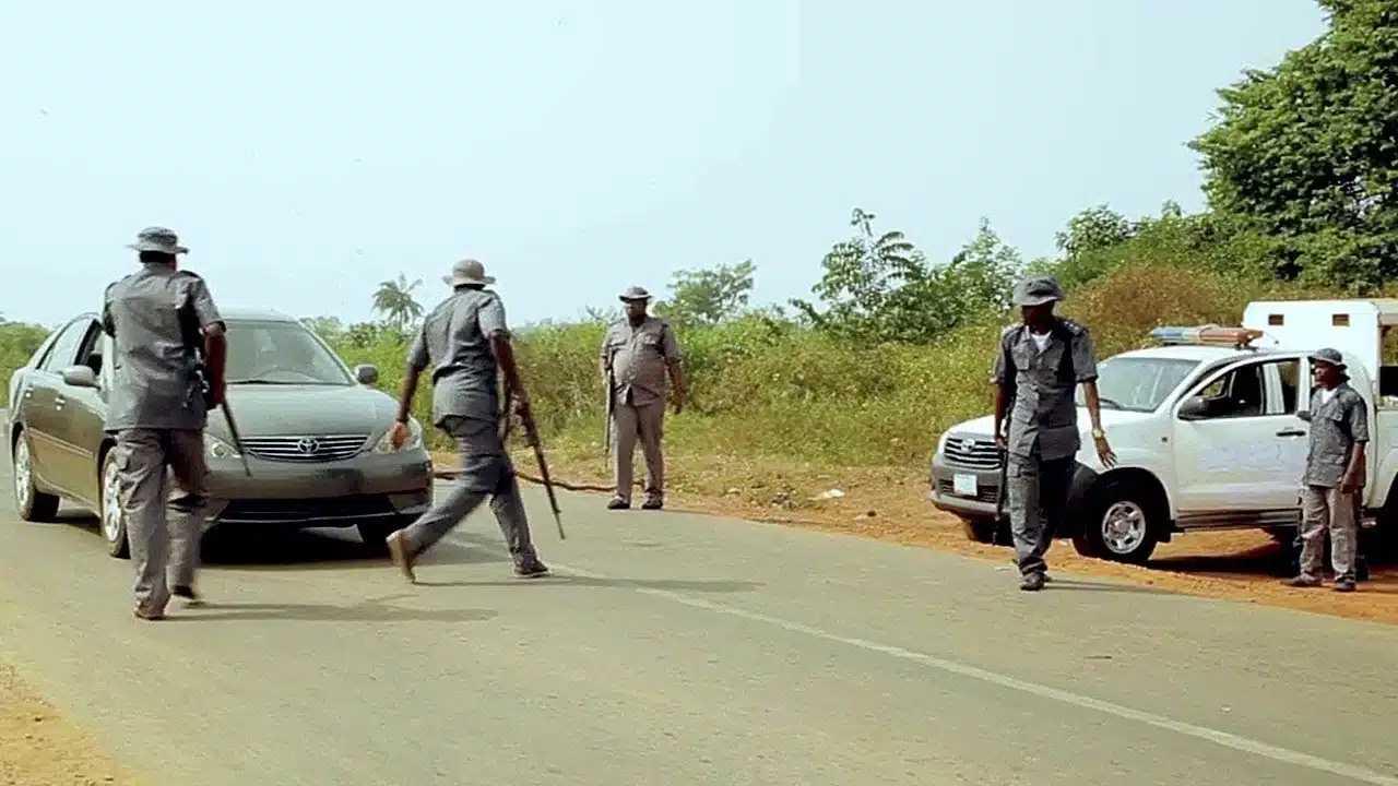 Tinubu's Govt Vows To Stop Vehicle Smuggling Into Nigeria