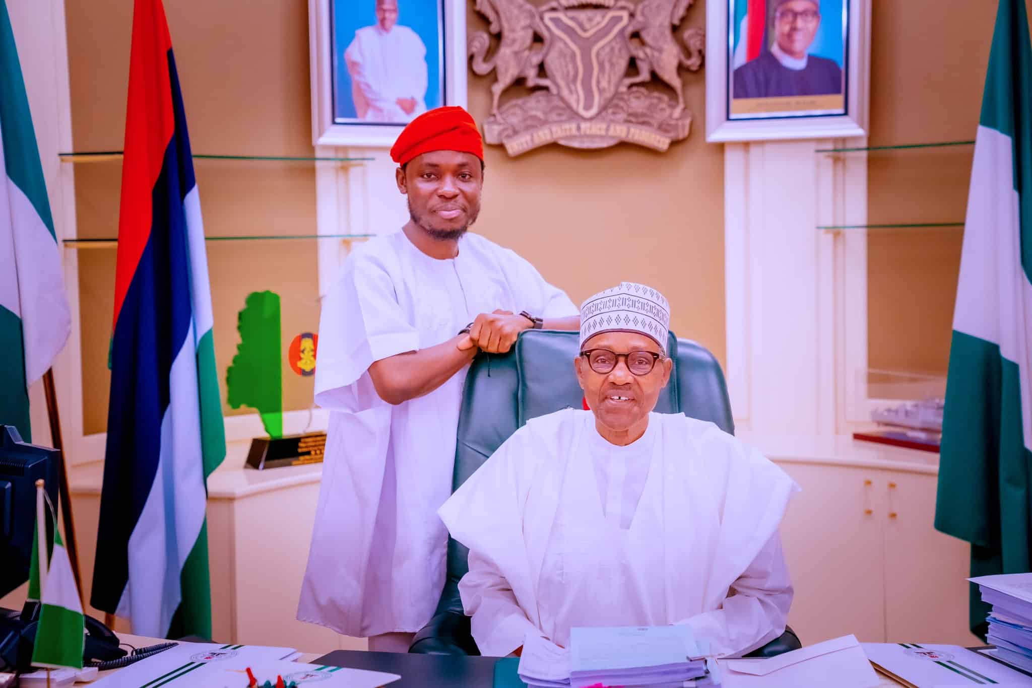 'For 8 Years, He Never Asked Me To Show Him His Pictures' - Bayo Omoboriowo Speaks On Working As Buhari's Official Photographer