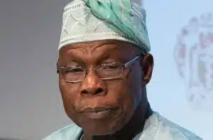 Obasanjo Visits Family Of Late Olubadan, Lekan Balogun