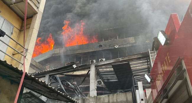Fire Devours 10-Storey Mandilas Building On Lagos Island
