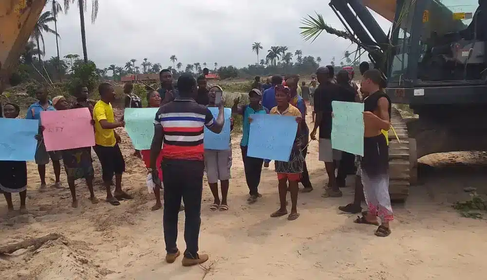 Residents In Akwa Ibom Protest, Halt Oil Company Operations Over Environmental Damage