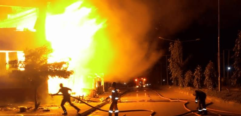 Fire Destroys Goods Worth Several Millions Of Naira At Sokoto Central Market