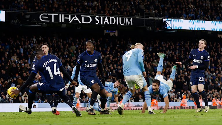 Manchester City Survive Chelsea Scare At Etihad Stadium