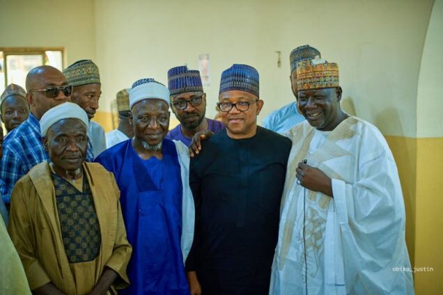 Peter Obi Visits Niger Mosque, Breaks Fast With Muslims