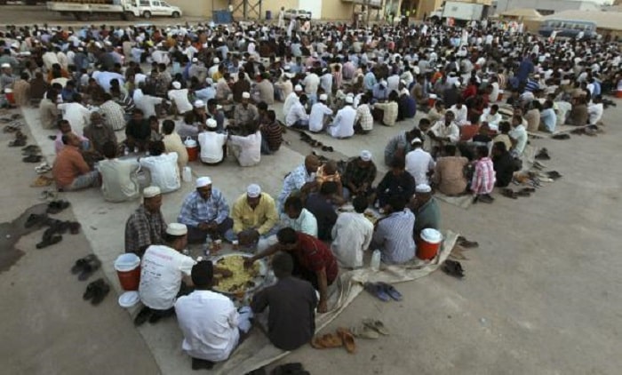 Kaduna Emir Breaks Ramadan Fast With Muslims, Christians
