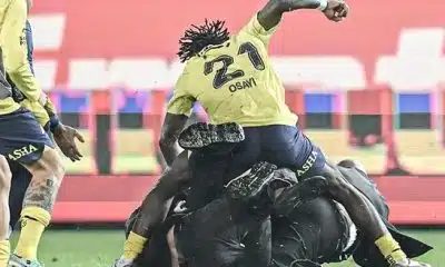 It was a very dramatic weekend for Super Eagles of Nigeria defender, Bright Osayi-Samuel, who went beyond defending the goalpost to defending his teammates at Fenerbahçe.