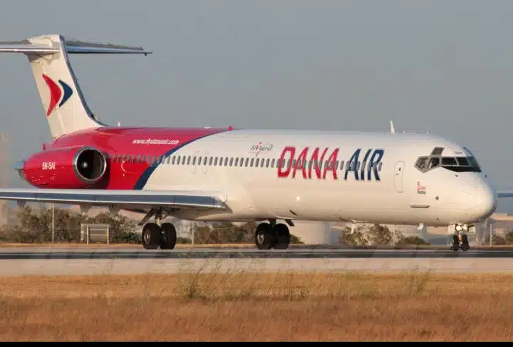 Over 500 Sacked Dana Air Staff Protest In Lagos