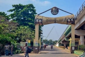 BREAKING: Tension As Masked Armed Men Stormed Oyo Gov't Secretariat