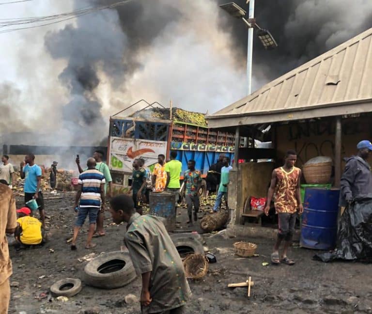 Turmoil In Lagos As Hoodlums Clash, Sets Market On Fire (PICTURES)