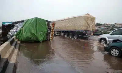 Gridlock As Truck Overturns At Otedola Bridge