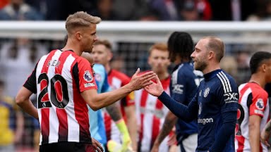 In one of the most dramatic Premier League matches of the season, Brentford stunned Manchester United with a thrilling 4-3 victory at Gtech Community Stadium.