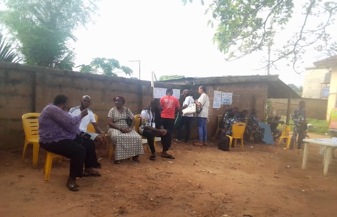 Voters in Ebenator community, Nnewi South Local Government Area of Anambra State, were left stranded on Saturday morning as voting failed to start hours after the official kick-off time.