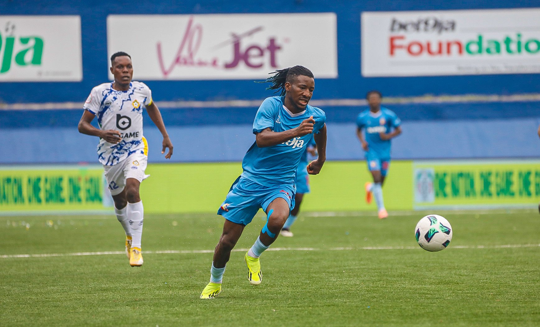 Remo Stars players in action against Kwara United on Sunday, March 22.