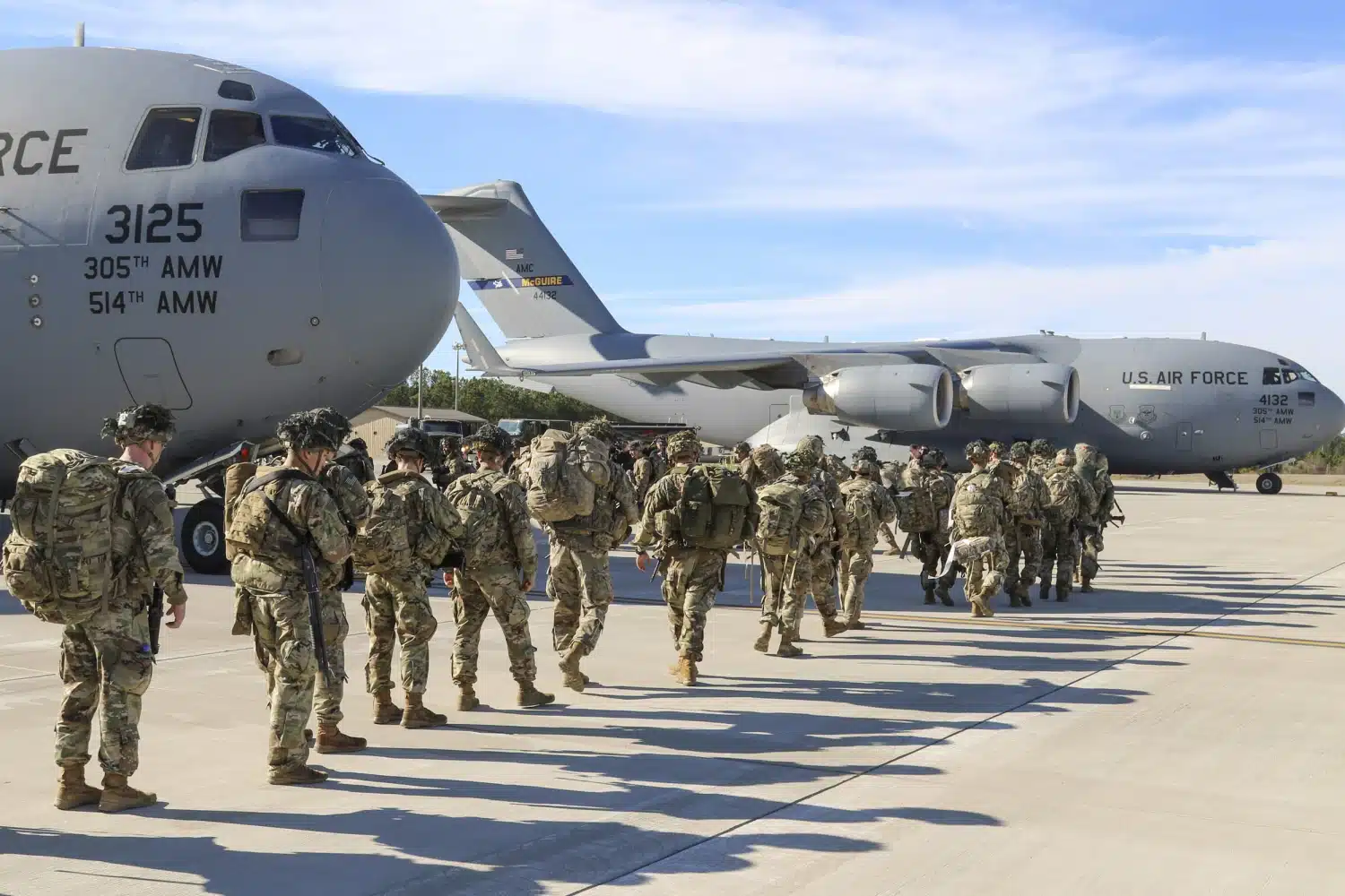 US to send more soldiers to Middle East