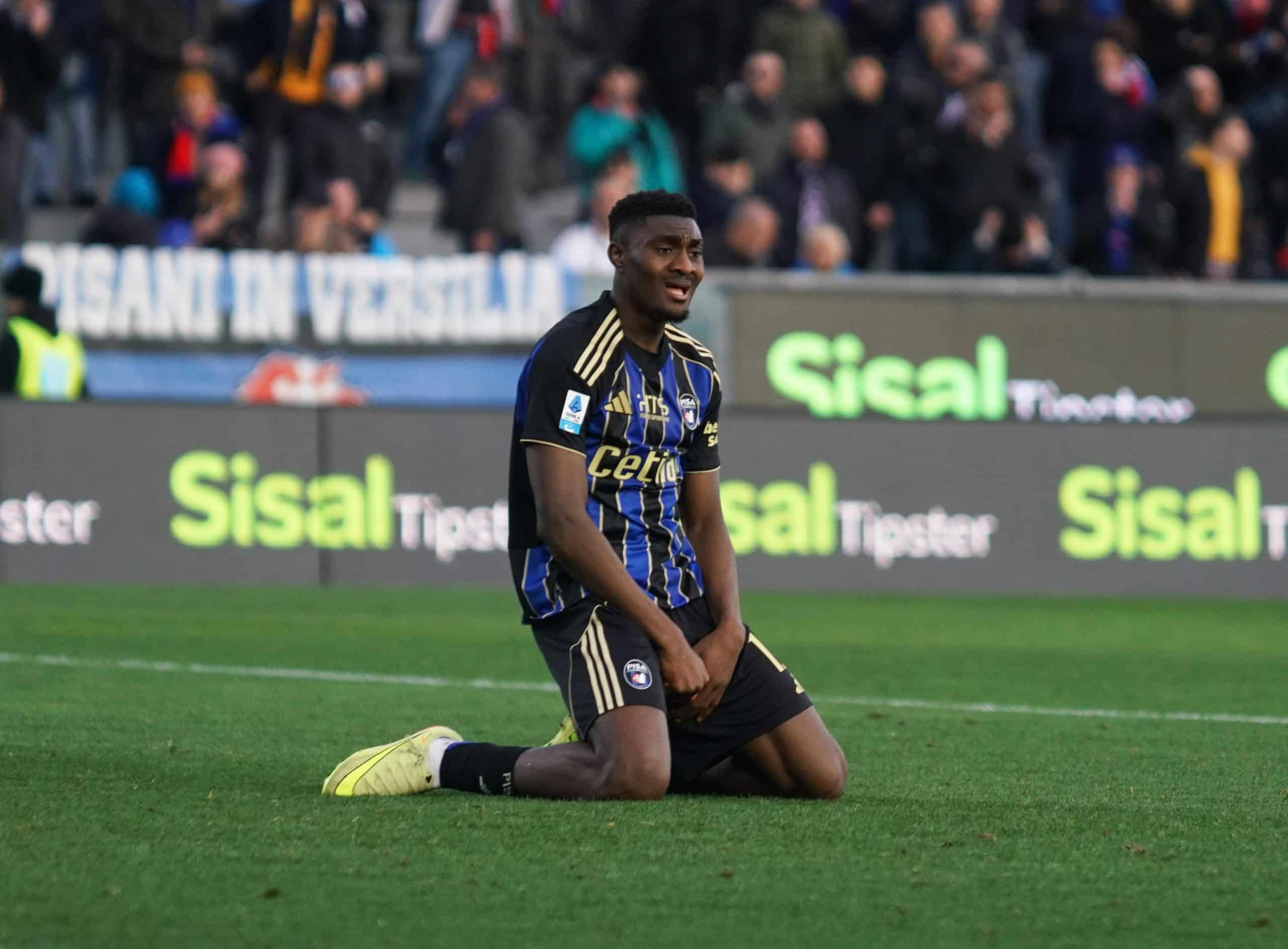 File photo of Nigerian forward, Rafiu Durosinmi