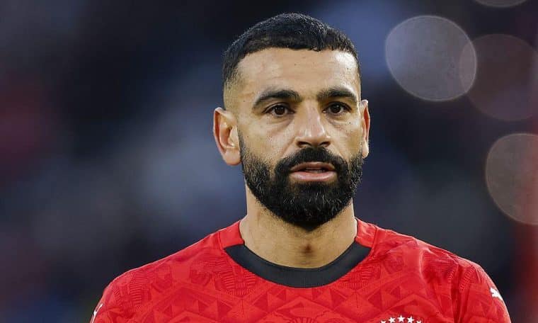 Mohamed Salah in the colours of Egypt's national football team.