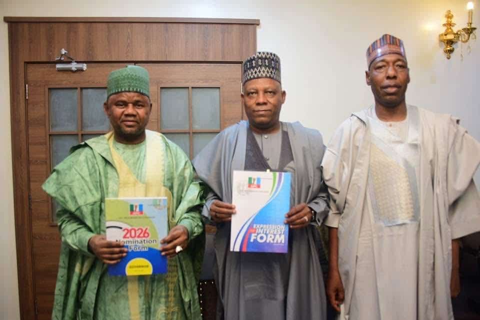 L-R: Mustafa Gubio, Vice President Kashim Shettima and Governor Babagana Zulum