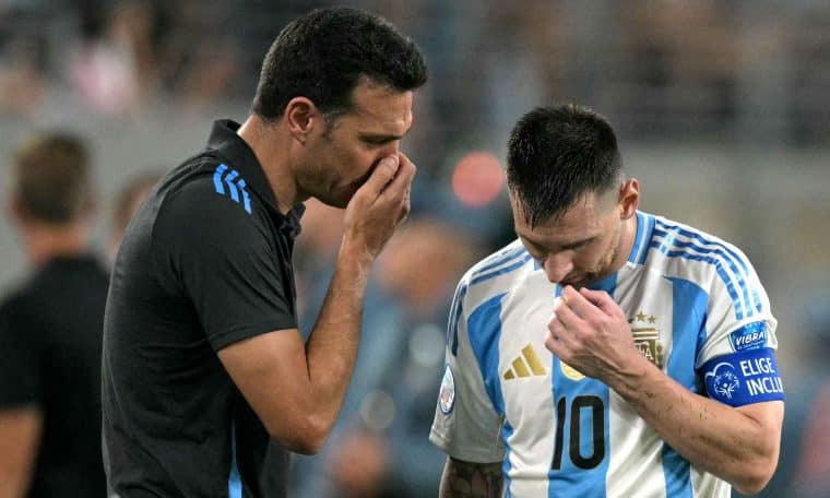 Argentina head coach, Lionel Scaloni and the country's talisman, Lionel Messi.