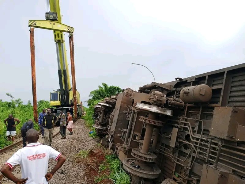Photos from the Warri-Itakpe train incident
