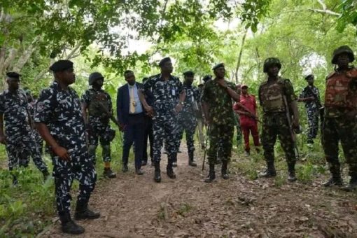 Security operatives in Oyo forest