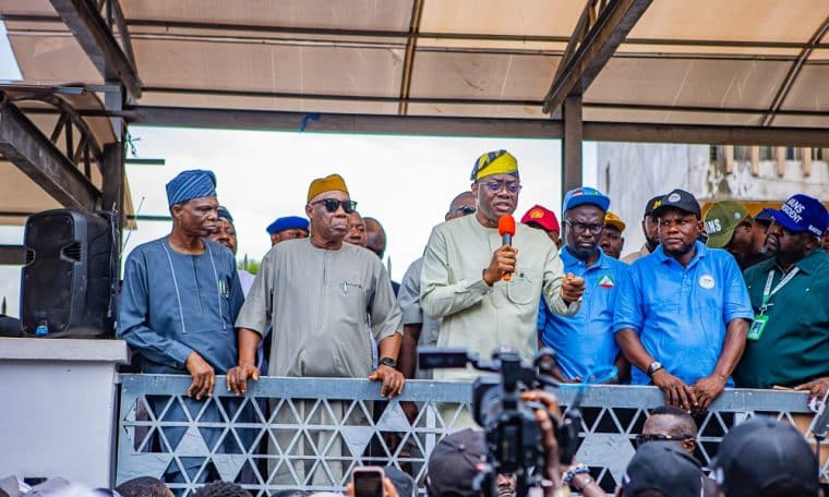 Oyo State Governor, Seyi Makinde addressing protesters