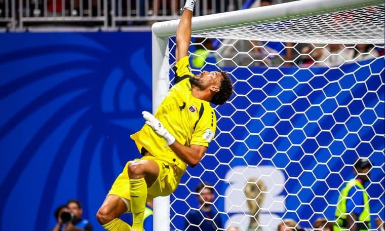 Cape Verde's 40-year-old goalkeeper, Vozinha in action against Spain during the 2026 FIFA World Cup.
